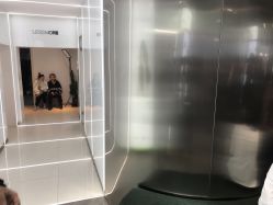 -LESSMORE科技头皮理容中心