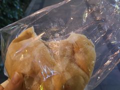 荔浦芋泥包-啊噗吐呦现场烘焙(麦凯乐店)