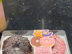 -奈雪的茶(亨特国际广场店)