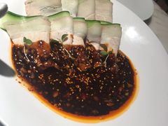 蒜泥白肉配乳瓜-初蓉丨遇见新川菜(亲贤街荣耀店)
