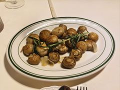 -秀儿家の小确幸融合西餐厅(万达店)