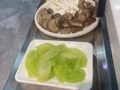 -老王全牛宴·鲜牛肉牛杂火锅(总店)
