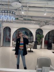 -BULB STUDIO 巴柏明星发型工作室