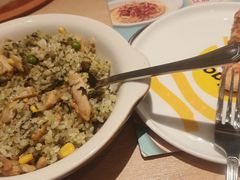 -菲滋意式餐厅(富阳东方茂店)