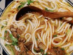 十年经典牛肉米粉-鑫花溪牛肉米粉(东环大润发店)