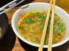 -万记麻辣烫国展总店