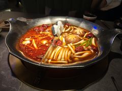 -湊湊火锅·茶憩(杭州湖滨银泰in77店)