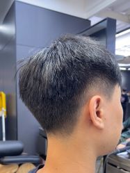 -藤野造型•烫染专业店