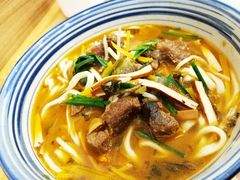 -陈八两面家(华孚写字楼店)