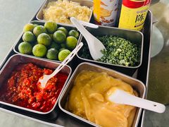 -四川小胡子海鲜(丁村万人海鲜广场店)