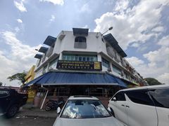 -直落玻璃（瓦煲）肉骨茶