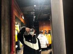 -NIKE武汉品牌体验店
