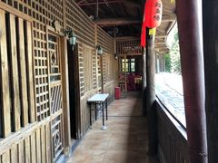 -鲤鱼塘农家山庄