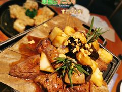 黑蒜牛肉蒲叶烧-有喜屋·深夜食堂(北京西路店)