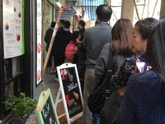 等位区-维记咖啡粉面(福荣街店)
