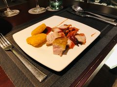 -三亚湾海居铂尔曼度假酒店