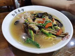 长鱼黑鱼面-孙家面馆(淮海第一城店)