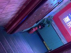 -路边边地标烧烤·川菜·小龙虾·音乐酒馆(良乡长虹店)
