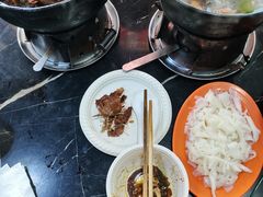 -二楼老店重庆鸡公煲(真光路店)