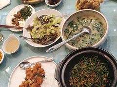 -鹊华居·地道鲁菜·海鲜·融合味(大明湖店)