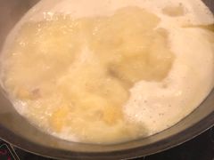 -鲜入围煮花胶鸡海鲜火锅