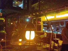 -城墙外BAR