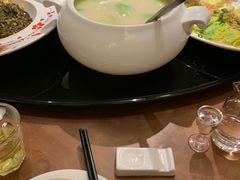 -渝半城经典川粤菜(重庆天地店)