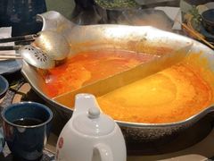 -湊湊火锅·茶憩(打浦桥日月光店)