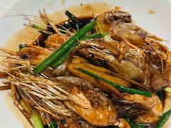 -新发现(金茂览秀城店)