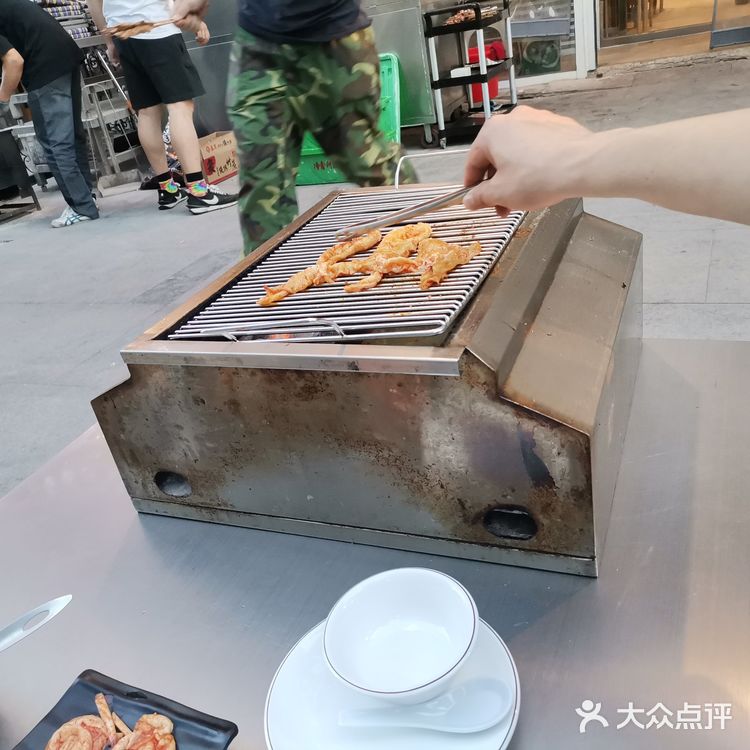 天津妹子天津胃，欢迎来到小马扎！