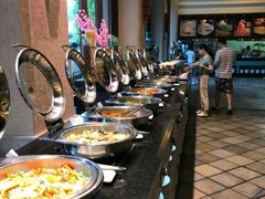 自助取餐区-三亚海韵度假酒店·渔人码头海鲜火锅BBQ自助餐厅·落日吧