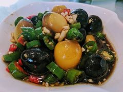 尖椒皮蛋-鄱阳湖·江西小炒·瓦罐煨汤(五道口店)