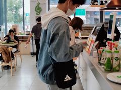 -老乡鸡(武汉中南梅苑小区地铁站店)