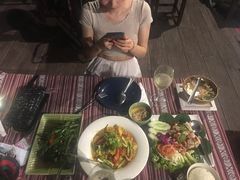 -Paak Dang Riverside 红嘴河畔餐厅