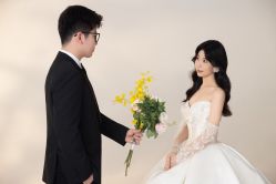 -MAO亲爱的猫婚纱摄影工作室