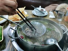-刘少华贵州小黄牛·鲜牛肉火锅(总店)