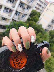 -艾薇美甲美睫