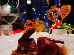 脆皮糯米乳鸽-三号黄浦会Canton Table