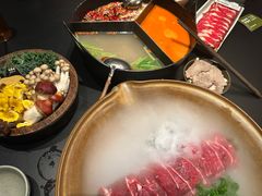 -三出山火锅(南京万象天地店)