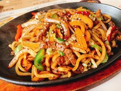 铁板黑椒牛柳炒乌冬-翠华餐厅(百老汇店)