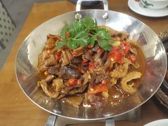 -堂瓦里·33年传统赣菜(第一街区店)