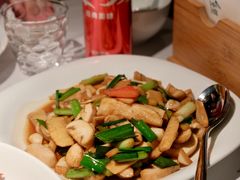 冬笋炒蘑菇-荣小馆(安达仕店)