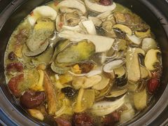 -野菌皇海景野生菌火锅(滨海大道店)