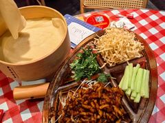 -老郑家东北春饼(龙悦居店)