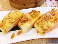西杏片炸鲜奶-点都德(北京路贰店)