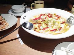 老坛子酸菜鱼-新太二·鲜料川菜(东汇城店)