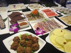 -唯爱KTV聚会餐厅(仙林东城汇店)