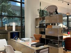 -乐蓬马歇百货公司(Rive Gauche)