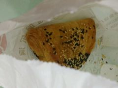 咖喱牛肉饺-上海哈尔滨食品厂(淮海中路店)