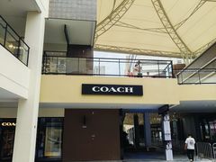 -宁波杉井奥特莱斯广场